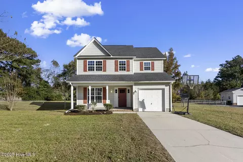 305 Beverly Dr, Jacksonville, NC 28540