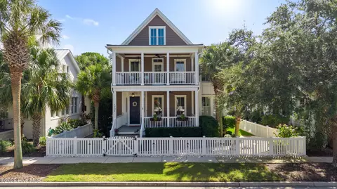1205 Olmstead Ln, Wilmington, NC 28405
