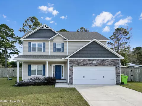 107 Anderson Ave, Holly Ridge, NC 28445