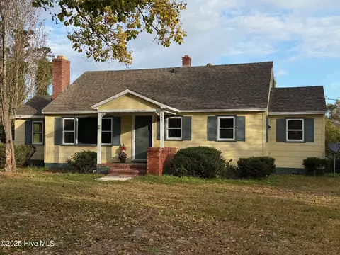 547 Pigott Rd, Gloucester, NC 28528 photo 2