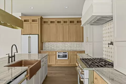 Kitchen - 310 Sloan Ln, Pinehurst, NC 28374 photo 5 of 10
