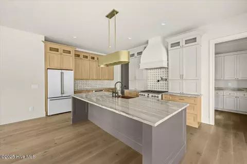 Kitchen - 310 Sloan Ln, Pinehurst, NC 28374 photo 4 of 10