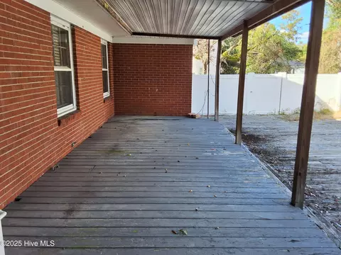Exterior - 33 Gapway Rd, Fair Bluff, NC 28439 photo 17 of 34