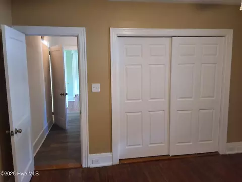 Bedroom - 33 Gapway Rd, Fair Bluff, NC 28439 photo 6 of 10
