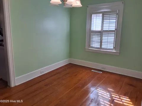 Dining - 33 Gapway Rd, Fair Bluff, NC 28439 photo 3 of 3