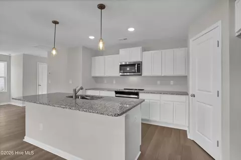 Kitchen - 12 E Farley Dr #62, Hampstead, NC 28443 photo 1 of 2