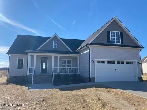 5495 Finch Rd, Bailey, NC 27807