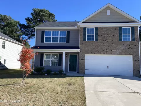 4529 Sandstone Dr, Greenville, NC 27858