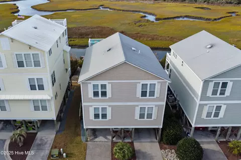107 Egret Landing Ct #A, Surf City, NC 28445