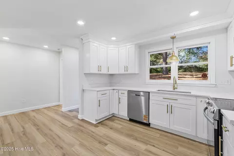 Kitchen - 1408 Edgebrook Dr, Garner, NC 27529 photo 3 of 7