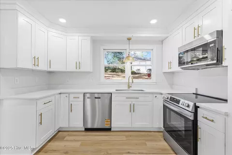 Kitchen - 1408 Edgebrook Dr, Garner, NC 27529 photo 1 of 7
