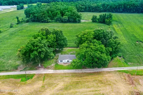 180 Oliver Herring Rd, Mount Olive, NC 28365 photo 22