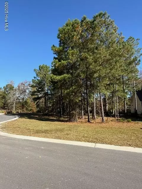 4063 Bay Colony Rd NE, Leland, NC 28451