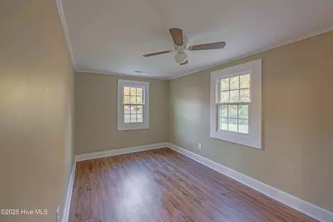 214 Pine St, Wallace, NC 28466 photo 16