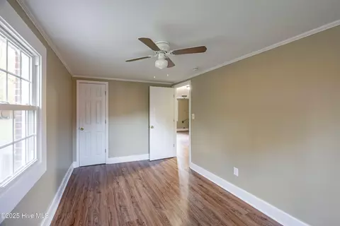 214 Pine St, Wallace, NC 28466 photo 17