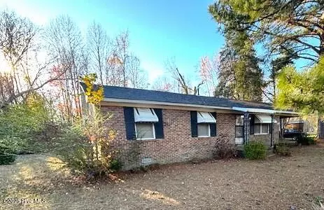 957 N Fountain Rd, Macclesfield, NC 27852