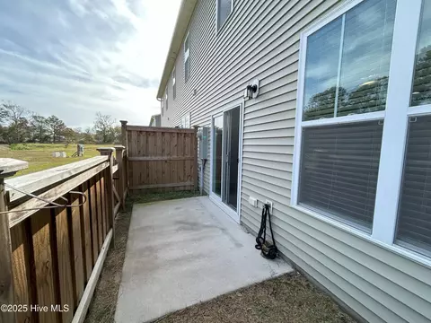 Exterior - 84 Aspen Rd, Hampstead, NC 28443 photo 1 of 1