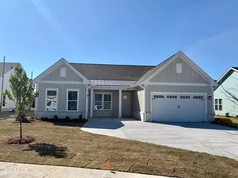 2075 Rosin Dr #18, Southport, NC 28461
