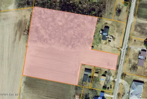 6 Thunder Swamp Road, Mount Olive, NC 28365