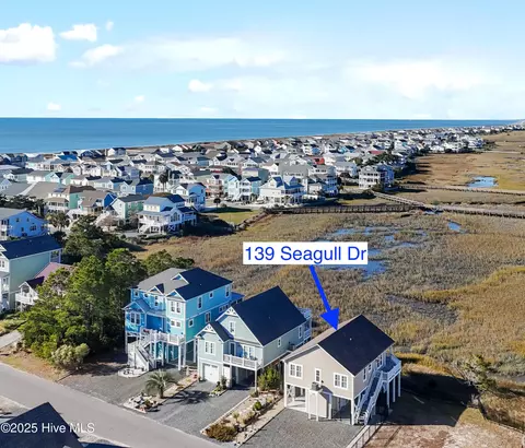 139 Seagull Dr, Holden Beach, NC 28462