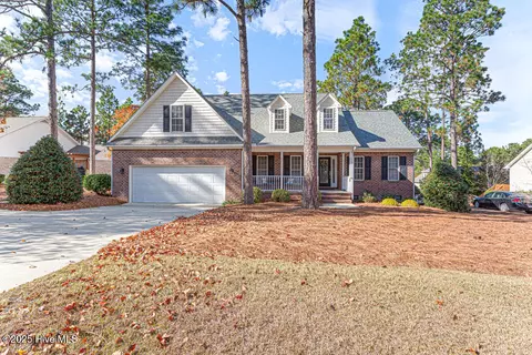 4 Gadsten Ct, Pinehurst, NC 28374 photo 2