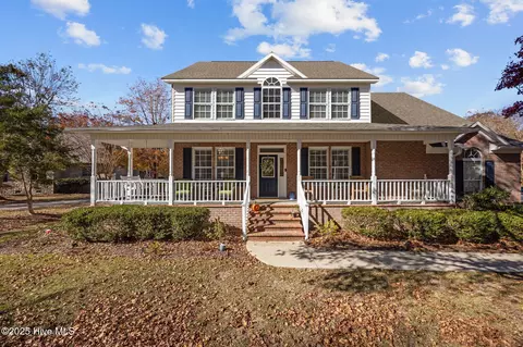 104 Jura Ct, New Bern, NC 28562