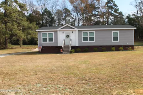 1454 Camp Ground Rd, Whiteville, NC 28472