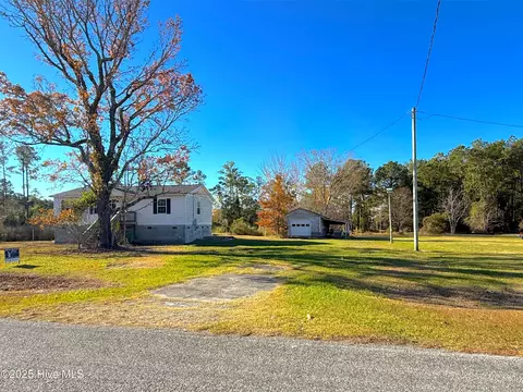 Exterior - 4876 Loop Rd, Scranton, NC 27875 photo 3 of 3
