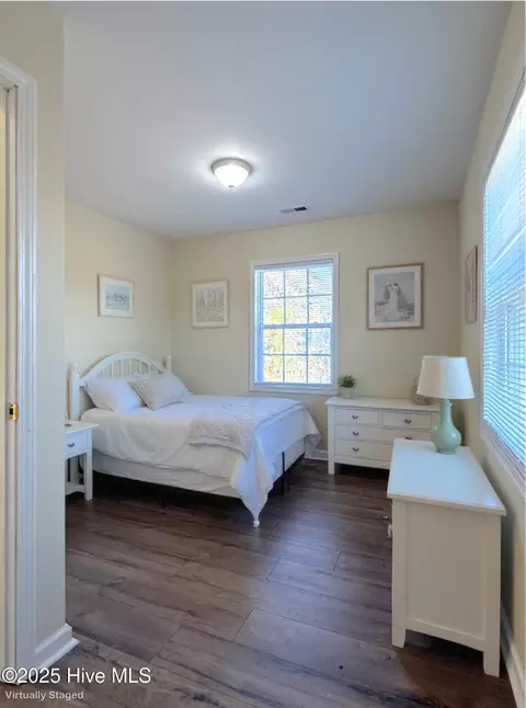 Bedroom - 4876 Loop Rd, Scranton, NC 27875 photo 2 of 2