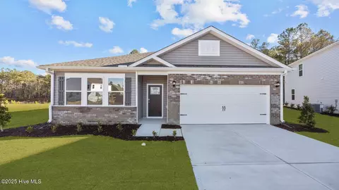 1032 Minnette Cir, New Bern, NC 28562
