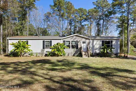 1480 Maco Rd NE, Leland, NC 28451