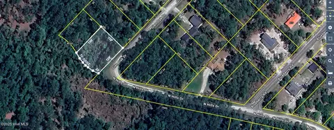 801-805 Glen Oak Dr, Southport, NC 28461
