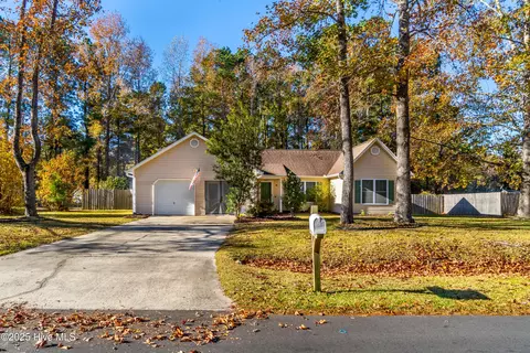 49 Stoney Creek Ln, Leland, NC 28451