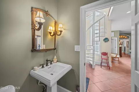 Bath - 612 E Main St, Washington, NC 27889 photo 1 of 11