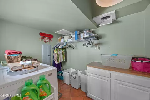 Other - 612 E Main St, Washington, NC 27889 photo 6 of 8