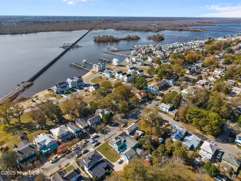 View/Area - 612 E Main St, Washington, NC 27889 photo 8 of 13