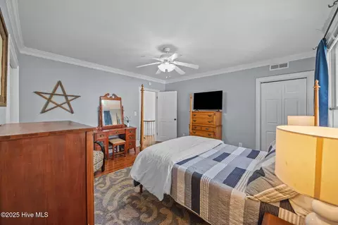 Bedroom - 612 E Main St, Washington, NC 27889 photo 10 of 12