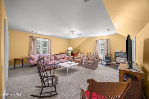 Other - 612 E Main St, Washington, NC 27889 photo 7 of 8