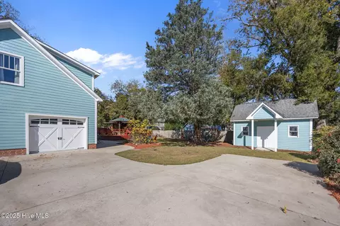 Exterior - 612 E Main St, Washington, NC 27889 photo 8 of 15