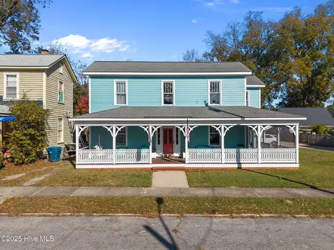 Exterior - 612 E Main St, Washington, NC 27889 photo 9 of 15
