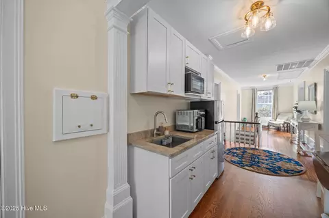 Entry Way - 612 E Main St, Washington, NC 27889 photo 7 of 8