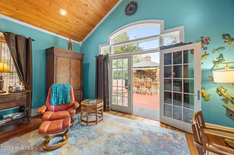 Other - 612 E Main St, Washington, NC 27889 photo 2 of 8