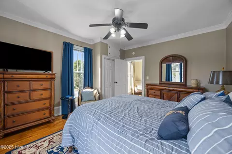 Bedroom - 612 E Main St, Washington, NC 27889 photo 6 of 12