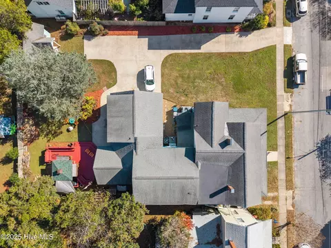 View/Area - 612 E Main St, Washington, NC 27889 photo 2 of 13