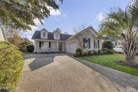1106 Garden Club Way, Leland, NC 28451