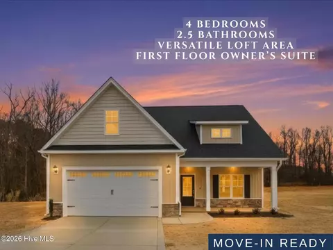408 Creeks Edge Dr, Pikeville, NC 27863