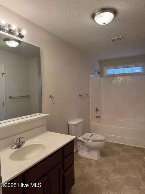 Bath - 107 Switch Rd, Hamlet, NC 28345 photo 1 of 1