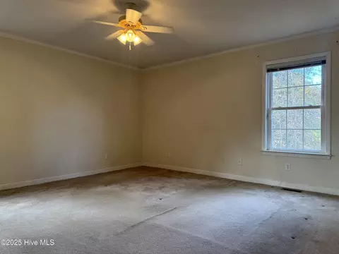 Bedroom - 107 Switch Rd, Hamlet, NC 28345 photo 5 of 6