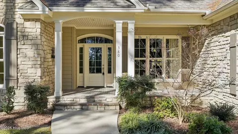 380 Grove Rd, Southern Pines, NC 28387