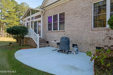 Exterior - 602 Taberna Cir, New Bern, NC 28562 photo 3 of 4